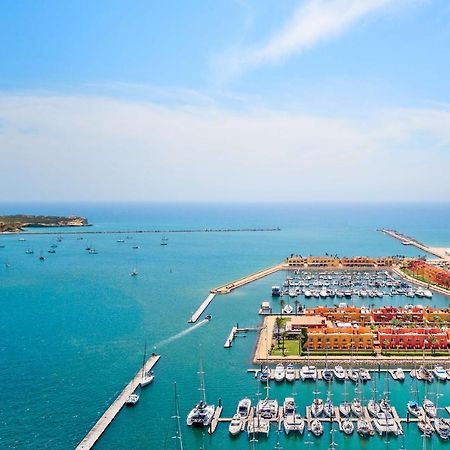 Nh Marina Portimao Resort Bagian luar foto
