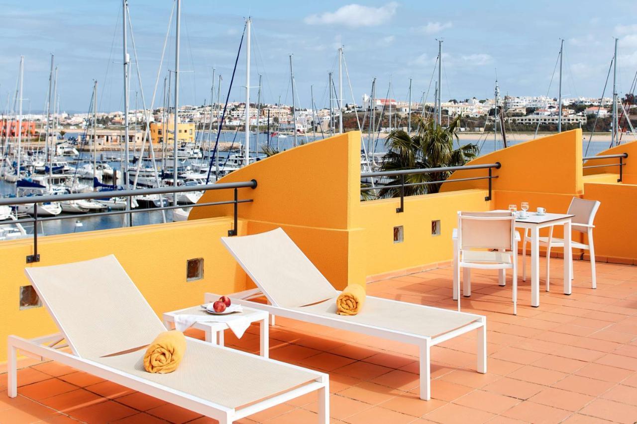 Nh Marina Portimao Resort Bagian luar foto
