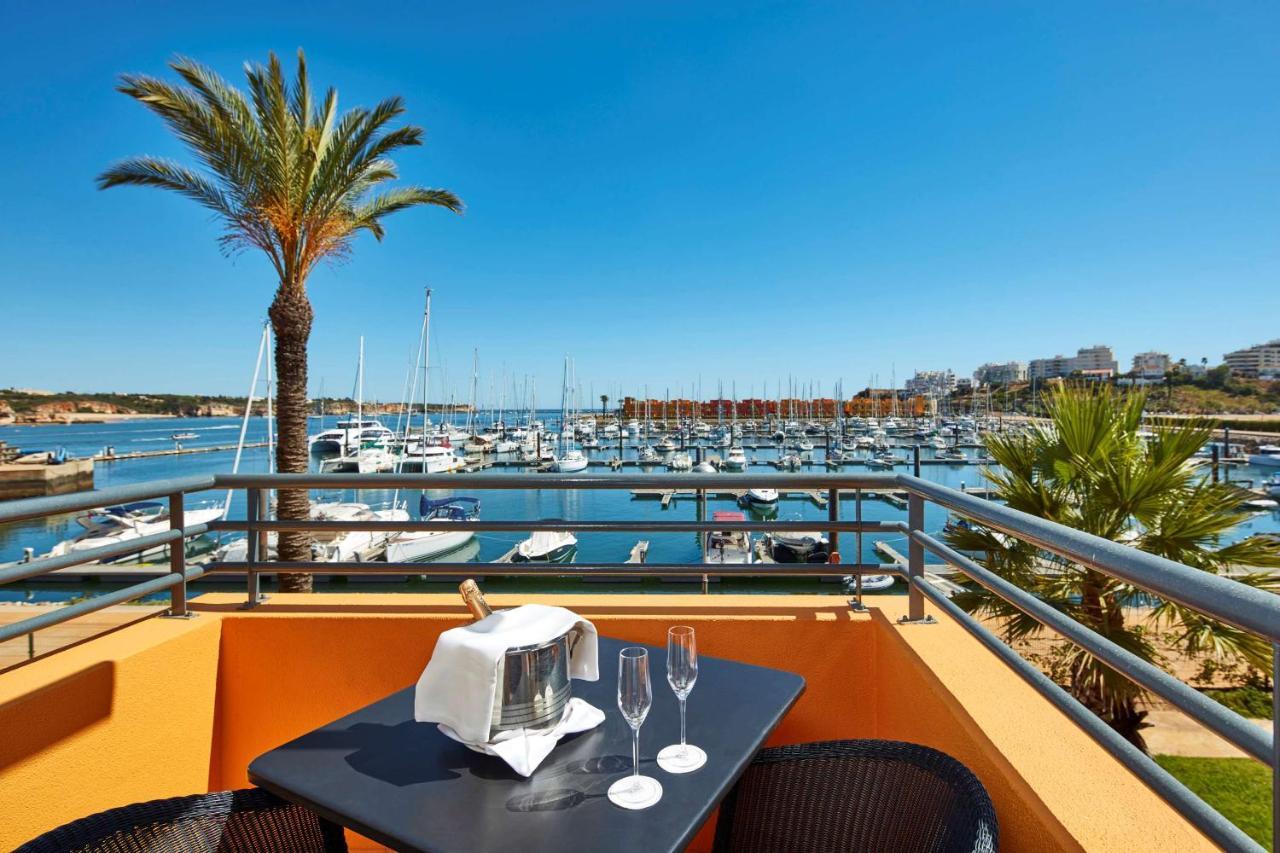 Nh Marina Portimao Resort Bagian luar foto