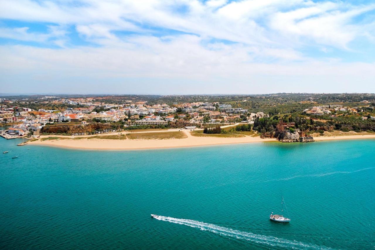 Nh Marina Portimao Resort Bagian luar foto