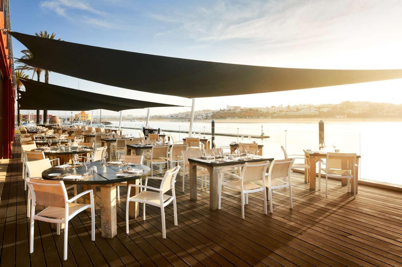 Nh Marina Portimao Resort Bagian luar foto